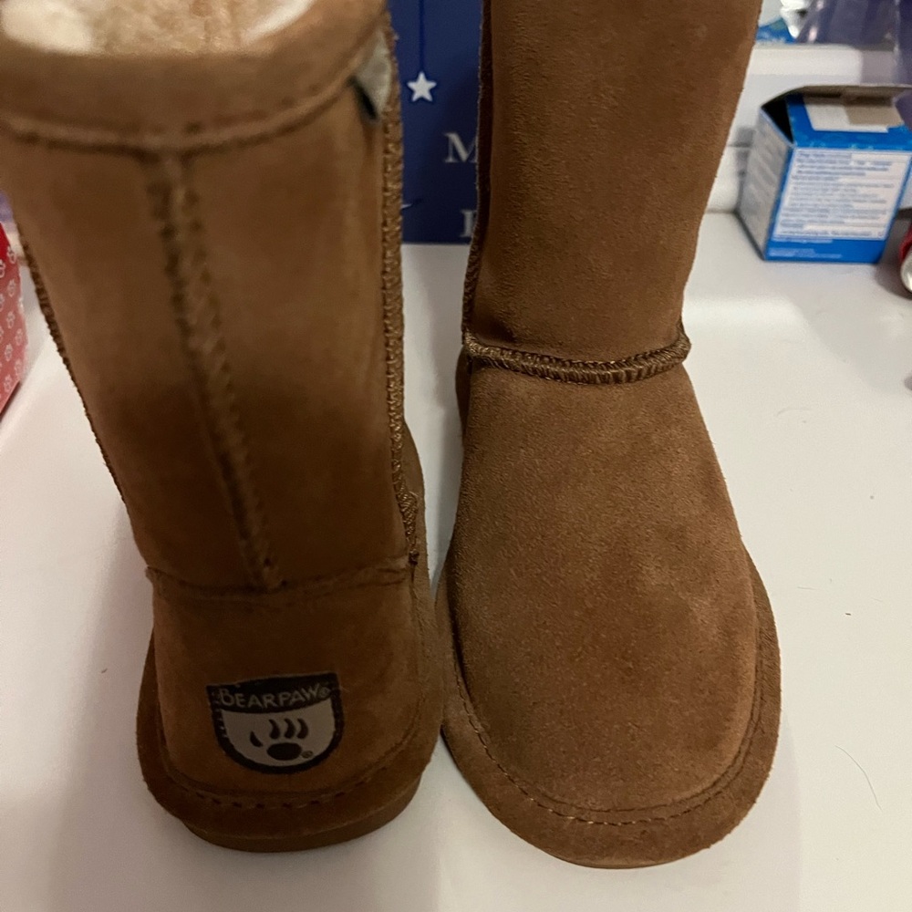 BearPaw Tan Winter Boots new without tags. Never worn